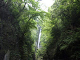 Syasui Waterfall
