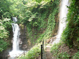 Tokoniji Falls